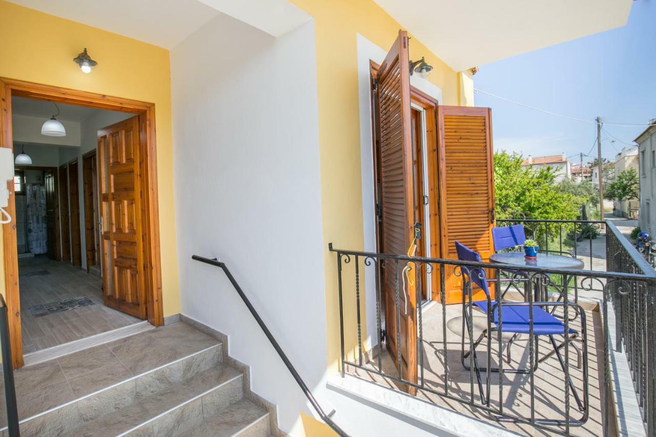 לימנריה Villa Sotiria Lux מראה חיצוני תמונה