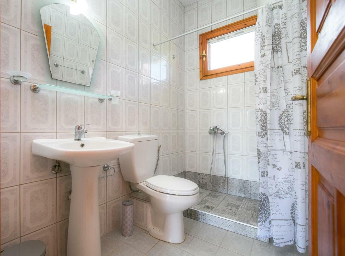לימנריה Villa Sotiria Lux מראה חיצוני תמונה