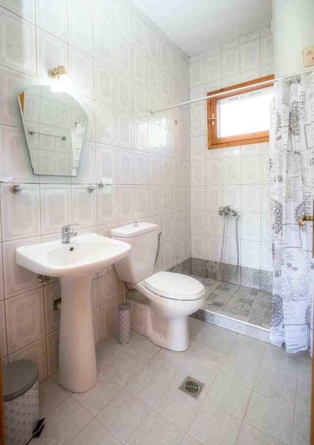 לימנריה Villa Sotiria Lux מראה חיצוני תמונה